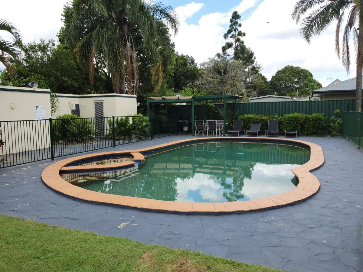 Mcnevins Maryborough Motel Экстерьер фото