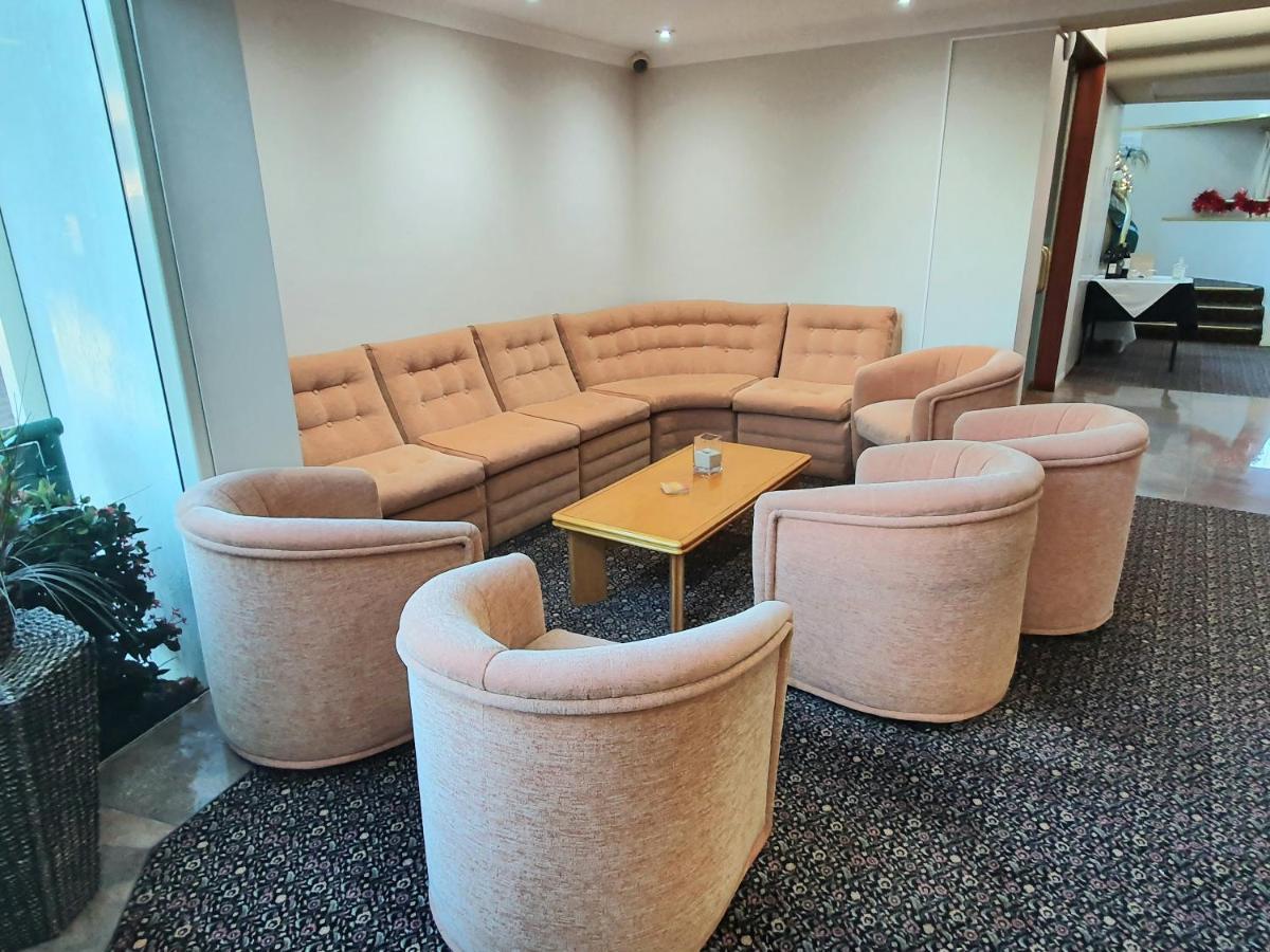 Mcnevins Maryborough Motel Экстерьер фото