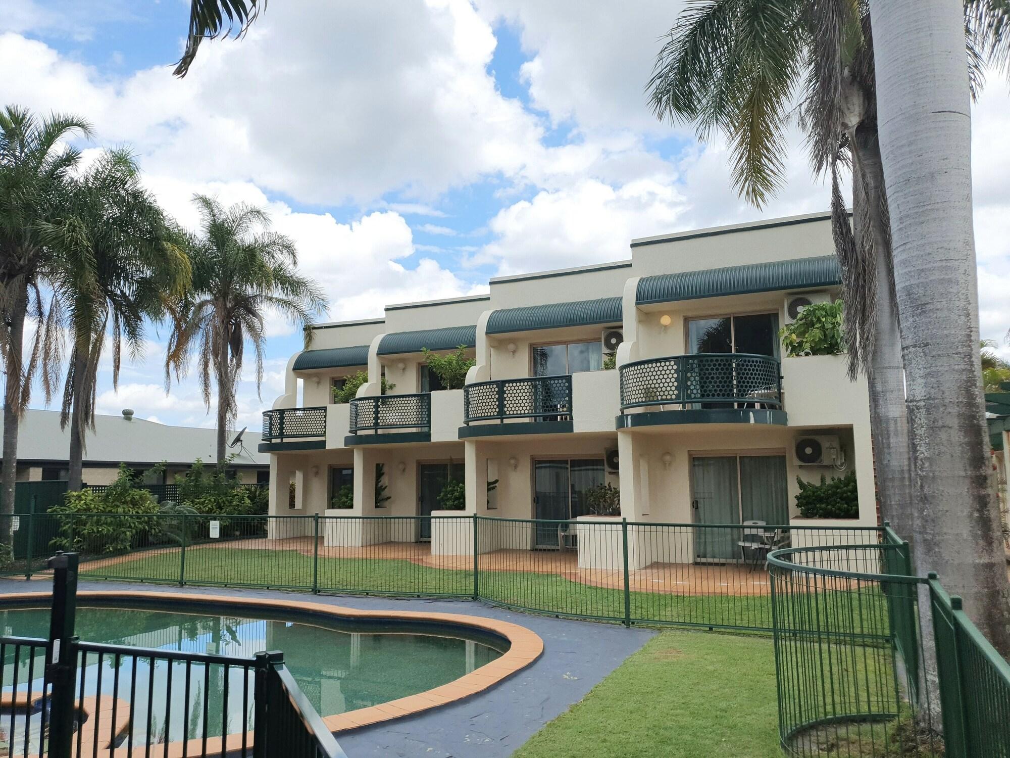 Mcnevins Maryborough Motel Экстерьер фото