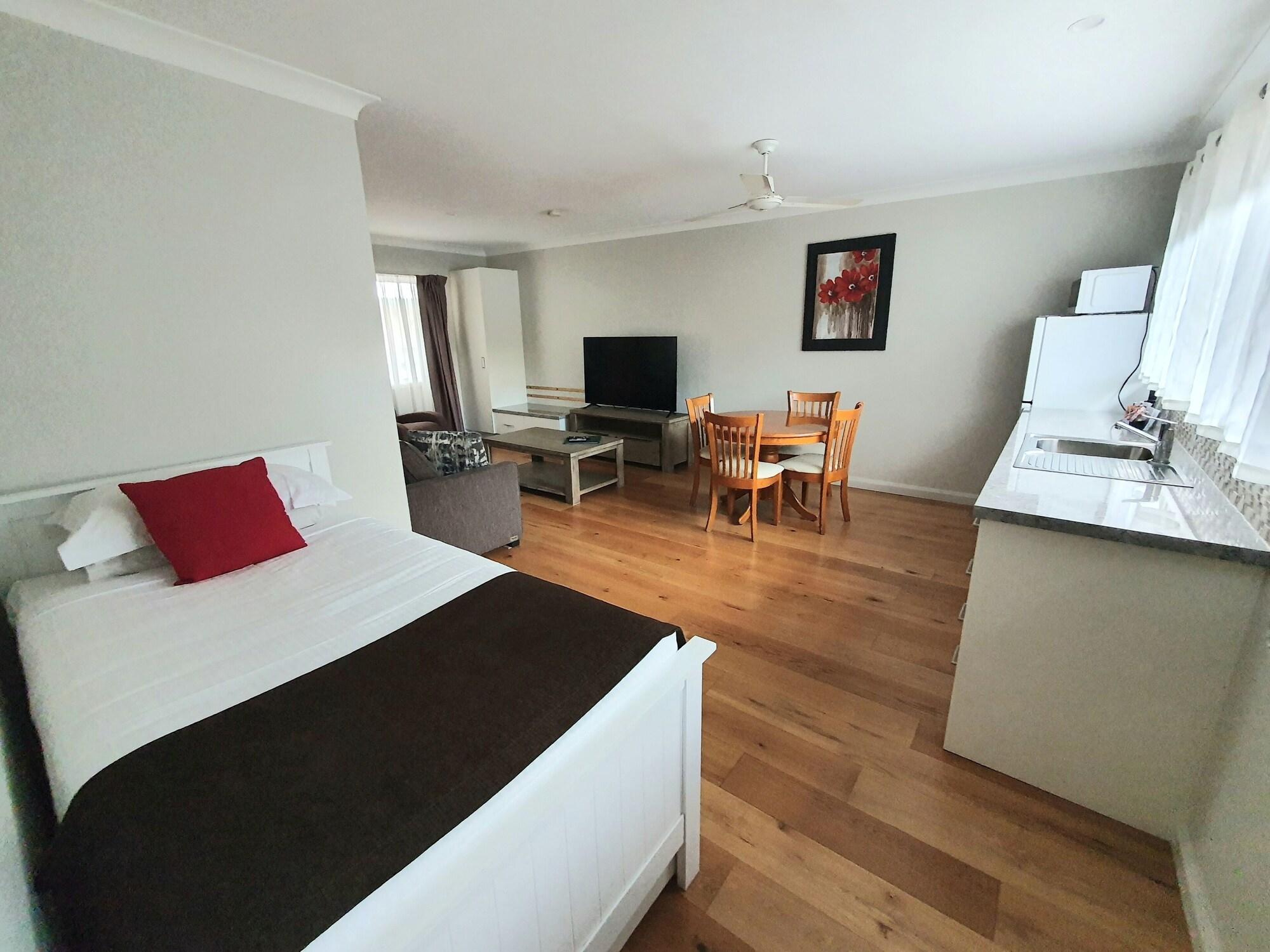 Mcnevins Maryborough Motel Экстерьер фото