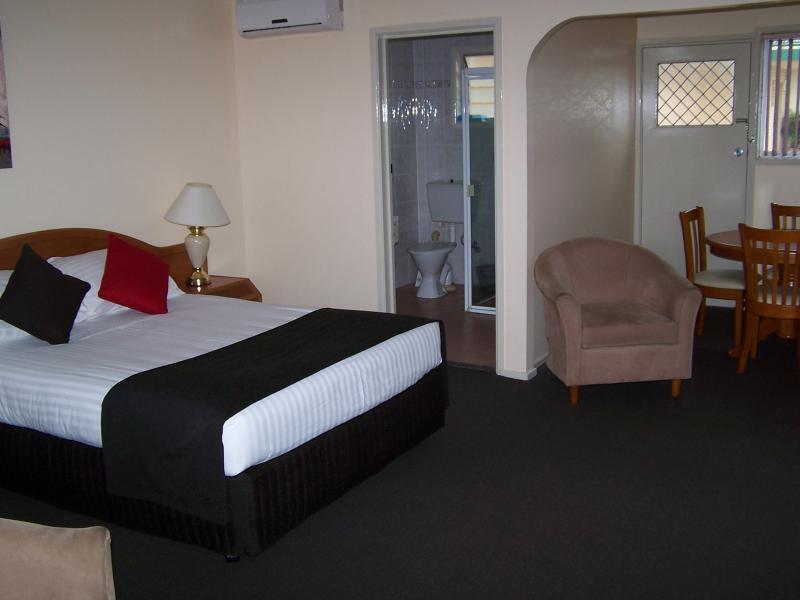 Mcnevins Maryborough Motel Экстерьер фото
